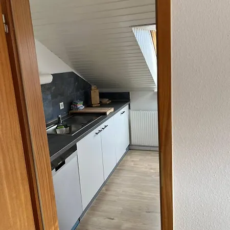 Apartment Rustikale Mit Garten *